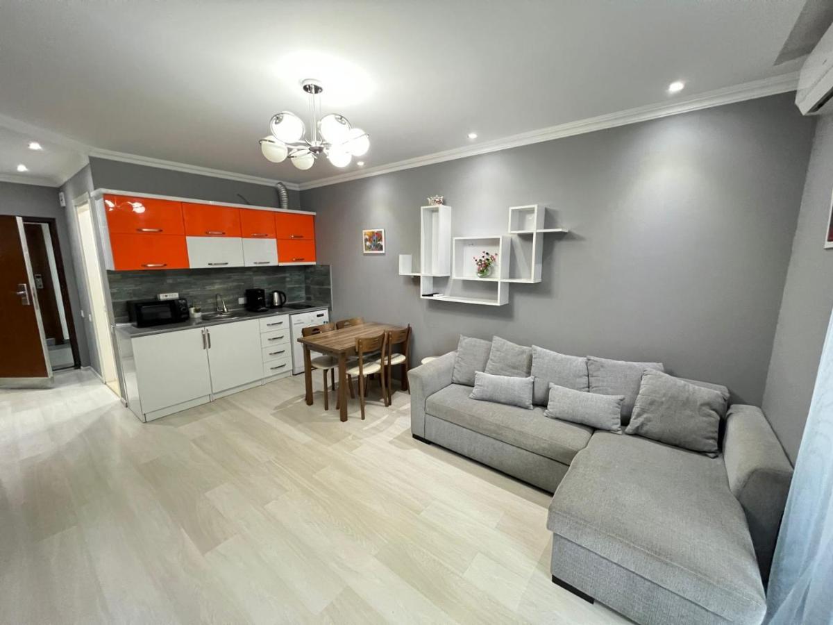 Holiday Premium Apartments Batumi Eksteriør billede