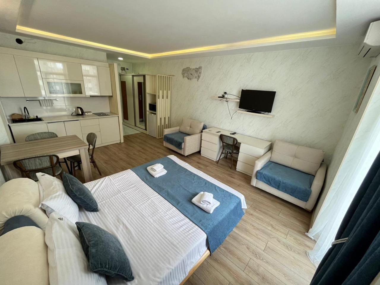 Holiday Premium Apartments Batumi Eksteriør billede
