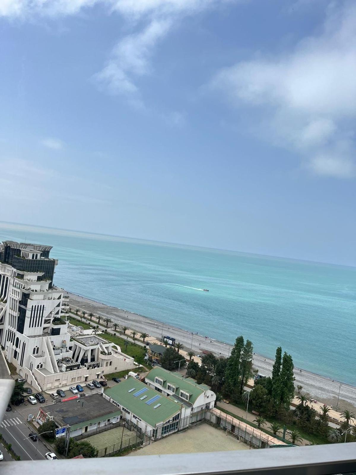 Holiday Premium Apartments Batumi Eksteriør billede
